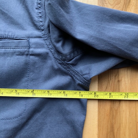 Women's Classic Utility Jacket‎ - Picture 9 of 14